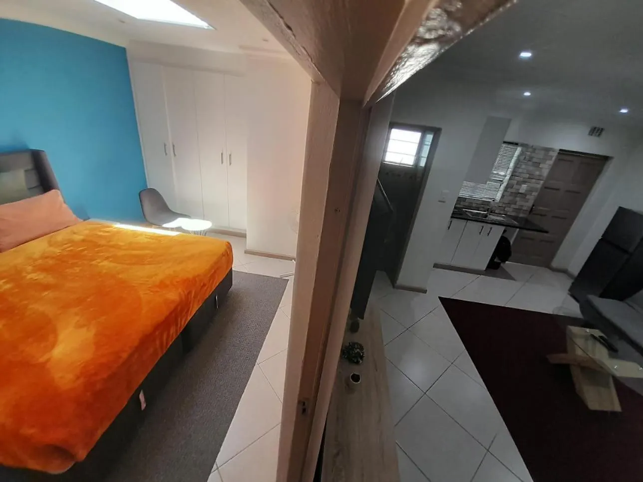 Twinex Accommodation Parow ケープタウン ゲストハウス