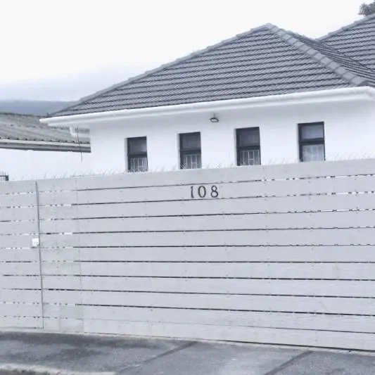 ゲストハウス Twinex Accommodation Parow ケープタウン